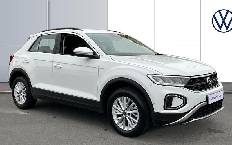 Used 2025 VW T-Roc Life SUV | £18,264 (Super price) - Image 1/4