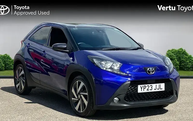 Usado Toyota Aygo X 72 HP (52 kW) 2025 SUV