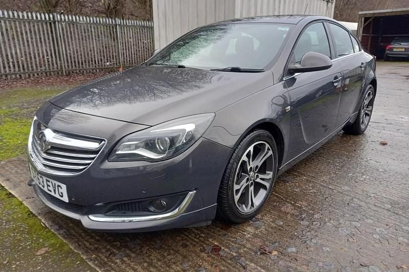 Used Vauxhall Insignia Edition 140 HP (102 kW) 2013 Grey Hatchback