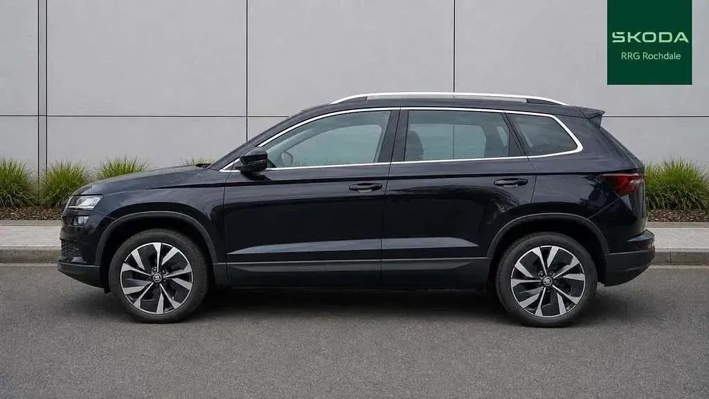 Used Skoda Karoq SE L 150 HP (110 kW) 2024 Black magic pearl effect SUV