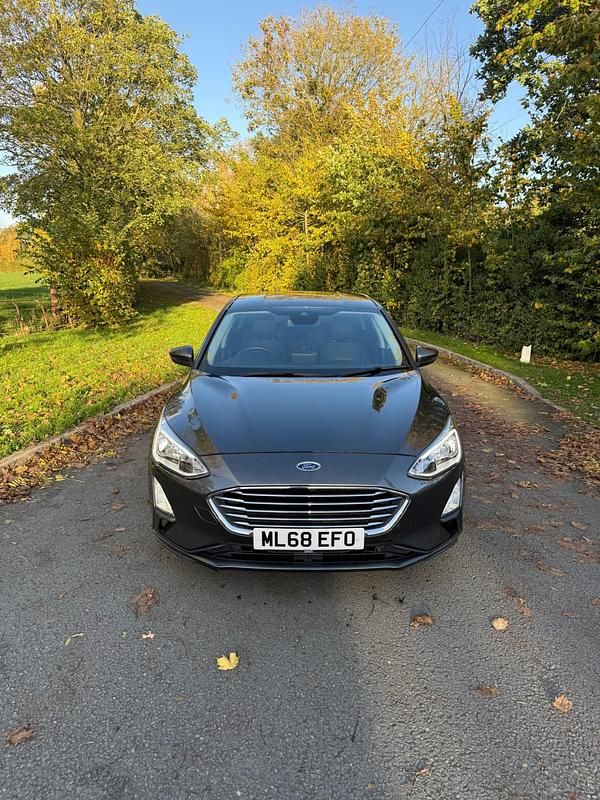 Used Ford Focus Titanium X 125 HP (91 kW) 2018 Grey Hatchback