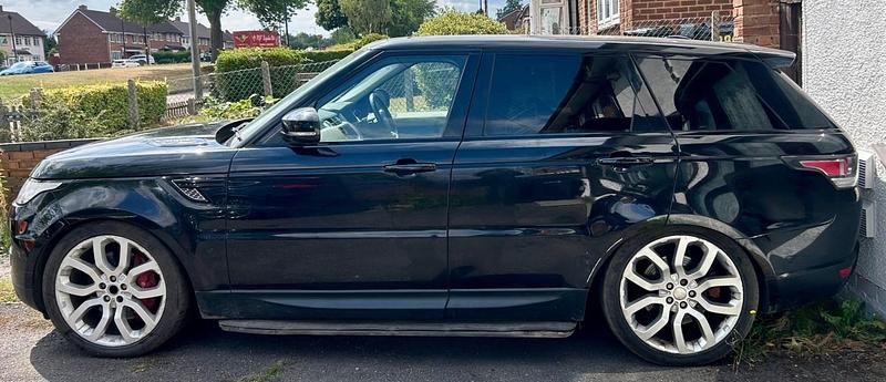 Second-hand Land Rover Range Rover Sport HSE Dynamic 2013 Negru SUV