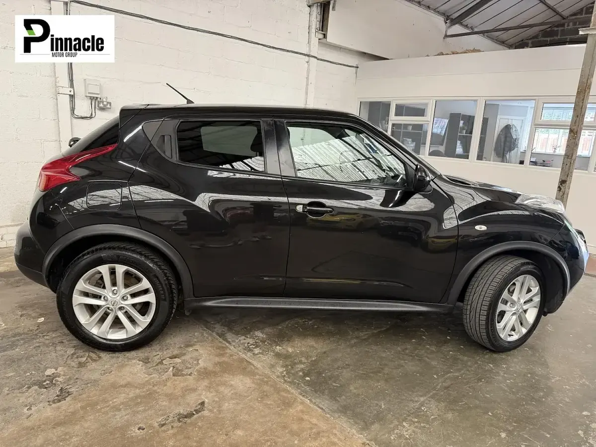 Used Nissan Juke Acenta 110 HP (80 kW) 2012 Black SUV