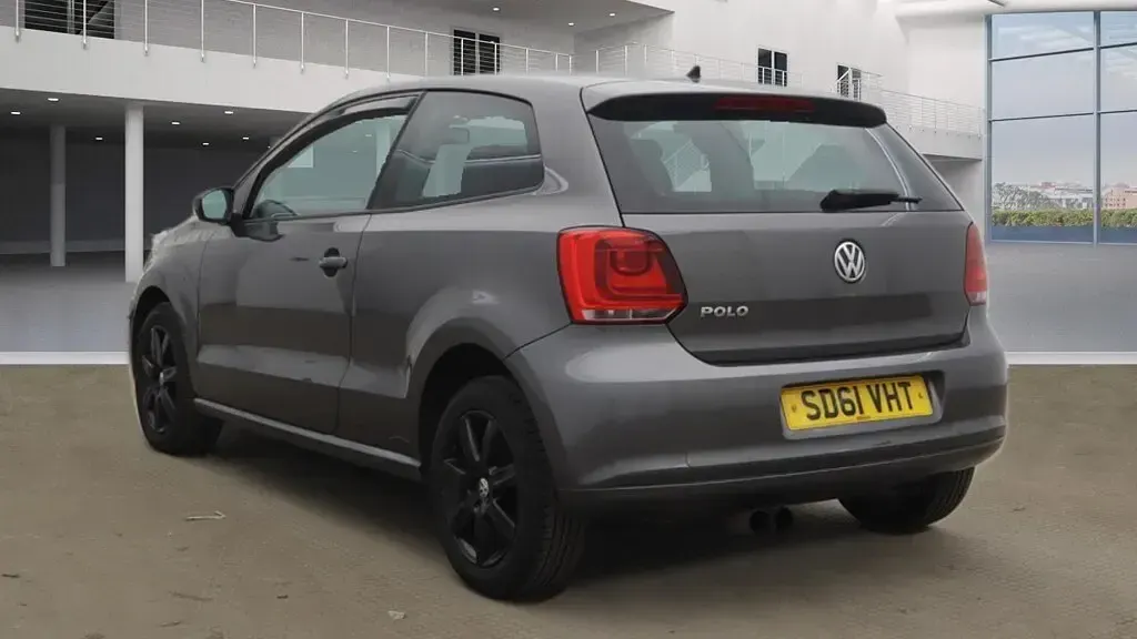 Used VW Polo Match 60 HP (44 kW) 2011 Grey Hatchback