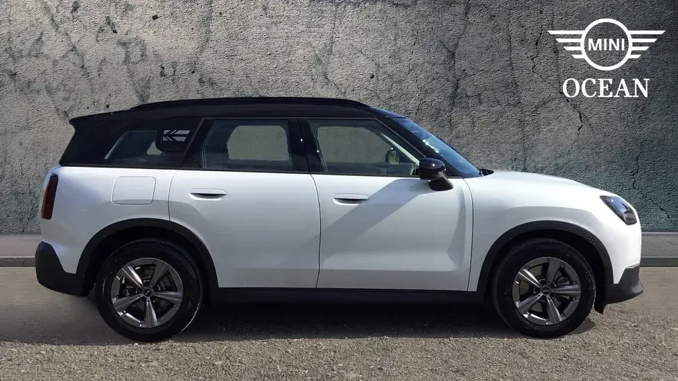 Used Mini Countryman 168 HP (123 kW) 2026 White SUV