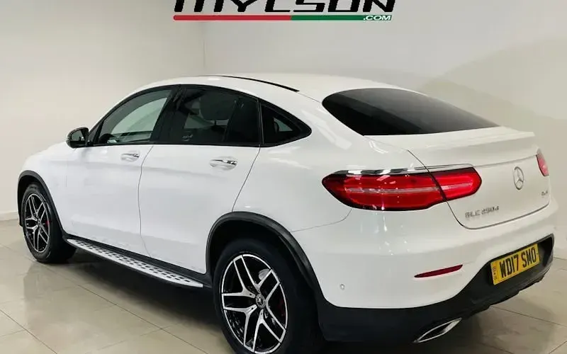 Used Mercedes GLC250 AMG Line Premium 204 HP (150 kW) 2019 SUV