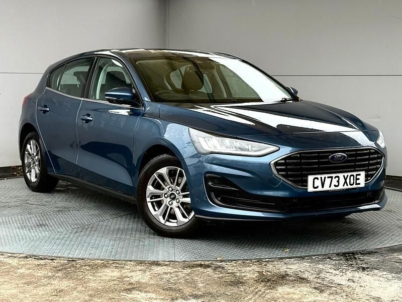 Used Ford Focus Titanium 125 HP (91 kW) 2023 Blue Hatchback