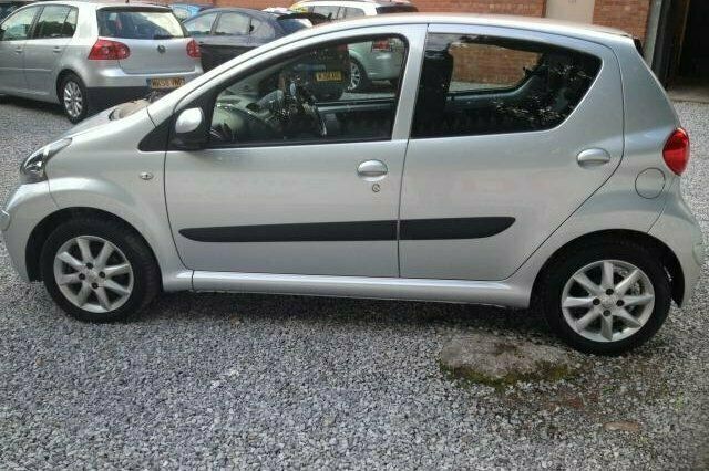 Used Toyota Aygo 67 HP (49 kW) 2008 Hatchback