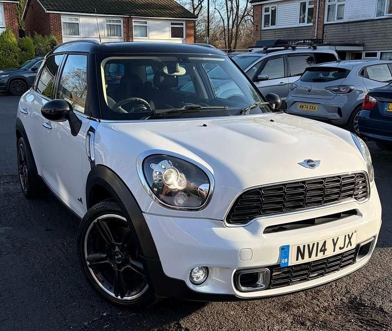 Used Mini Cooper S 2014 White Hatchback