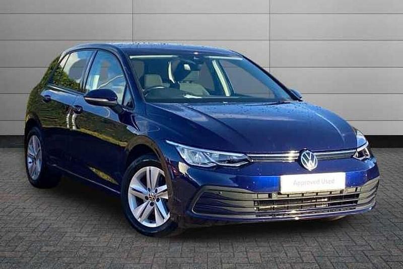 Used 2024 VW Golf VIII | £21,250 (Super price) - Image 1/4