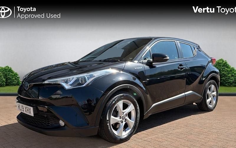 Second-hand Toyota C-HR 140 CP (102 kW) 2019 Negru SUV