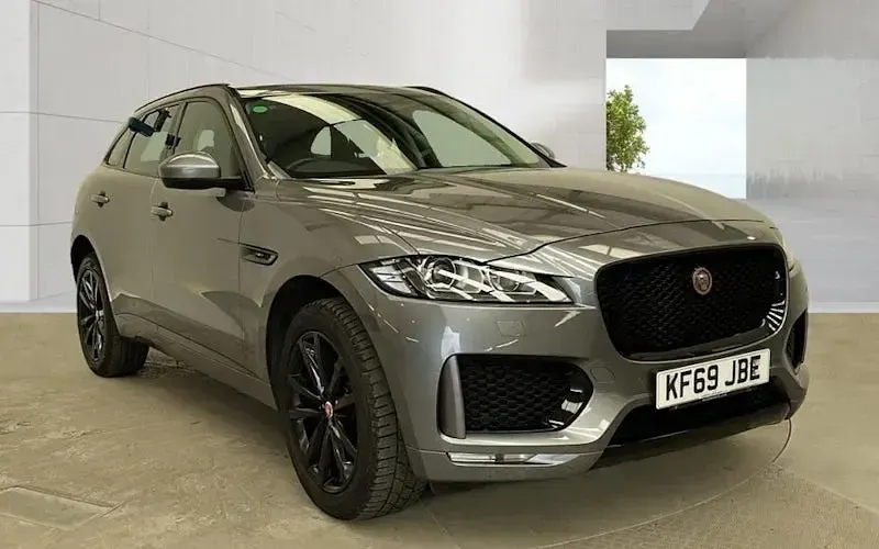 Used Jaguar F-Pace Chequered Flag 180 HP (132 kW) 2019 SUV