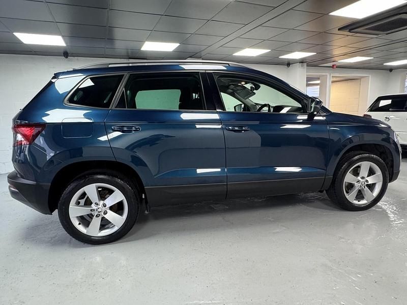 Używany Skoda Karoq SE 116 KM (85 kW) 2018 Niebieski SUV