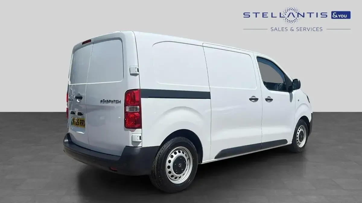 Used Citroën Dispatch 98 kW (134 HP) 2025 White MPV