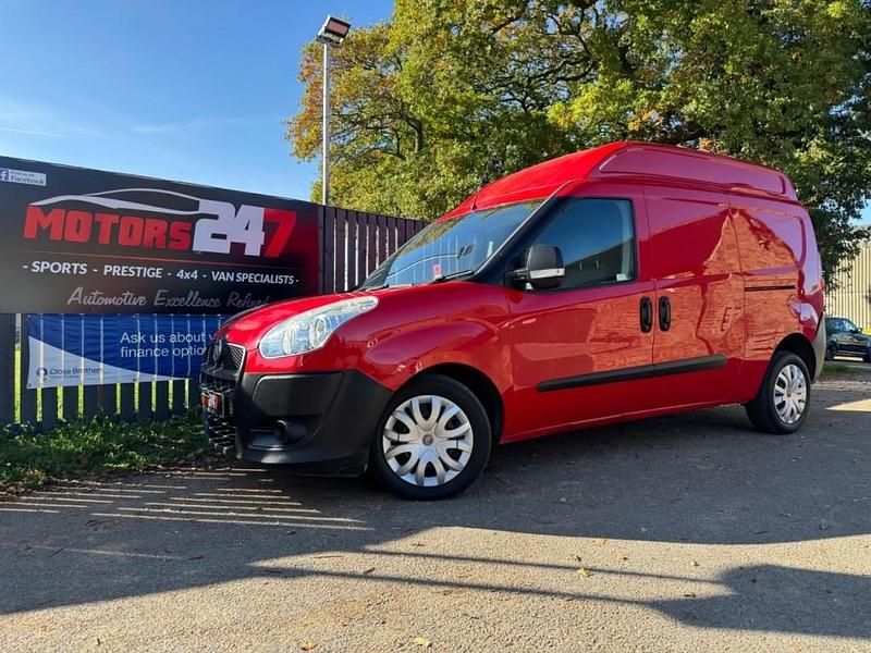 Red Used 2013 Fiat Doblò MPV | £7,995 - Image 1/3