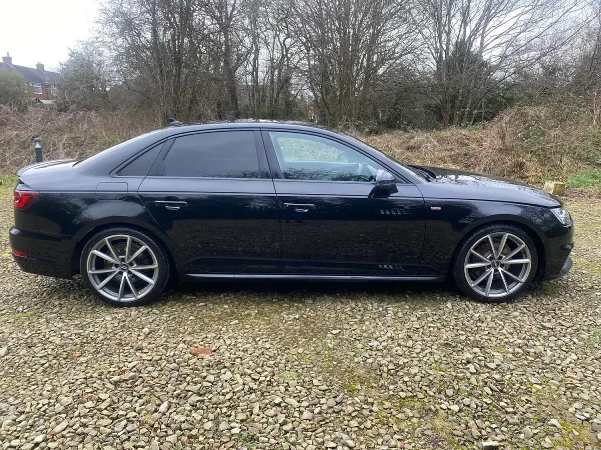Used Audi A4 Black Edition 150 HP (110 kW) 2018 Black Sedan