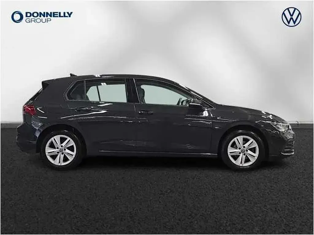 Used VW Golf VIII 115 HP (84 kW) 2022