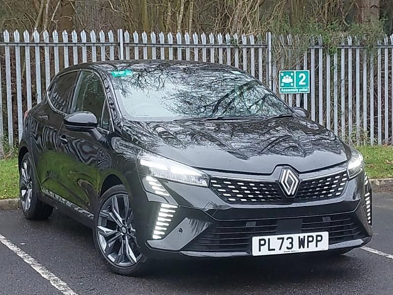 Black Used 2023 Renault Clio V Techno Hatchback | £15,998 (Fair price) - Image 1/4