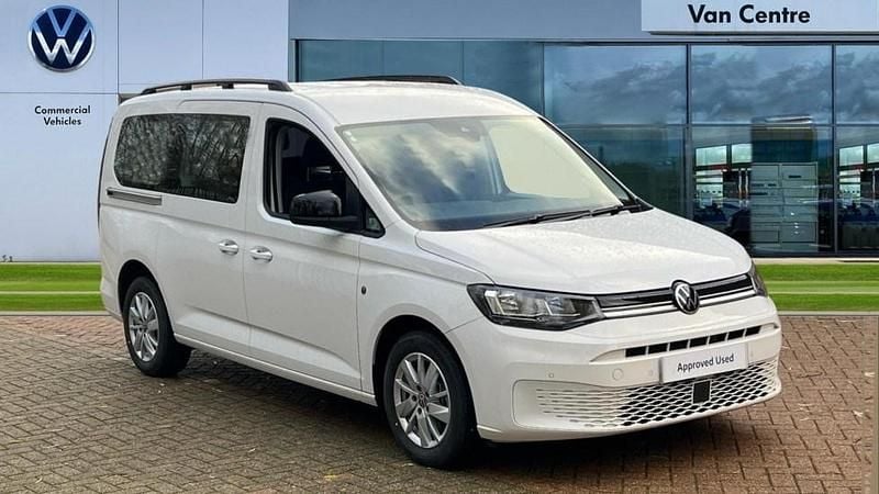 New 2025 VW Caddy Maxi Life MPV | £30,989 (Good price) - Image 1/4