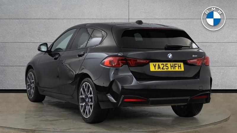Used BMW 120 Sport Line 168 HP (123 kW) 2025 Black Hatchback