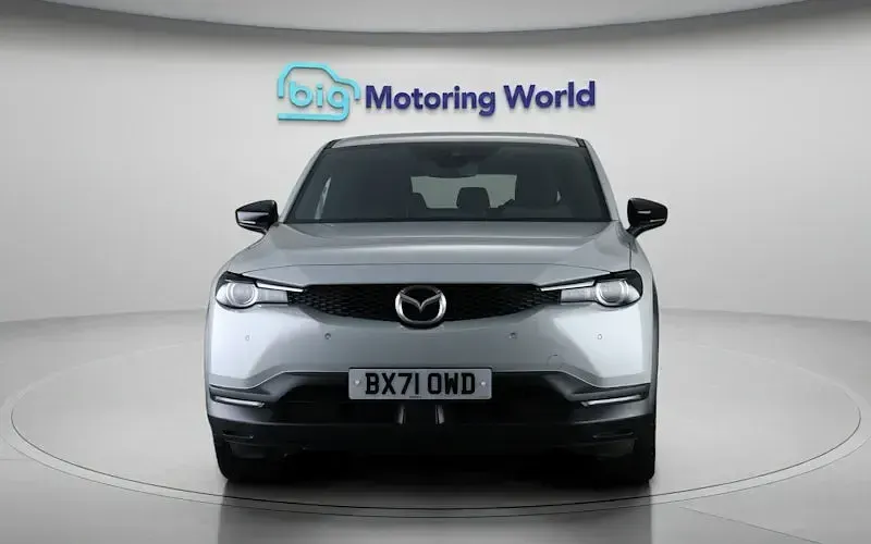 Usado Mazda MX30 106 kW (145 HP) 2021 Prateado SUV