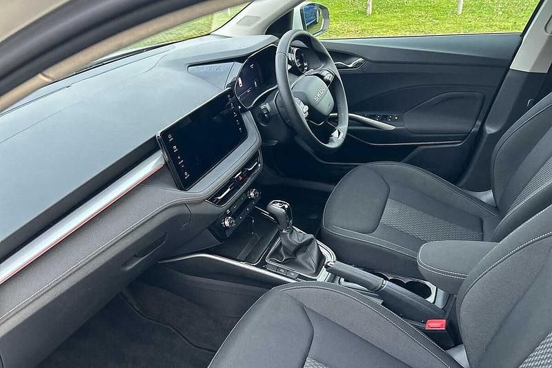 Used Skoda Fabia SE L 113 HP (83 kW) 2025 White Hatchback