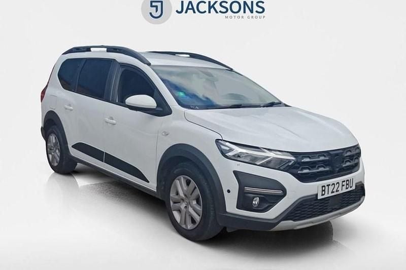 Used Dacia Jogger Comfort 110 HP (80 kW) 2022 White MPV