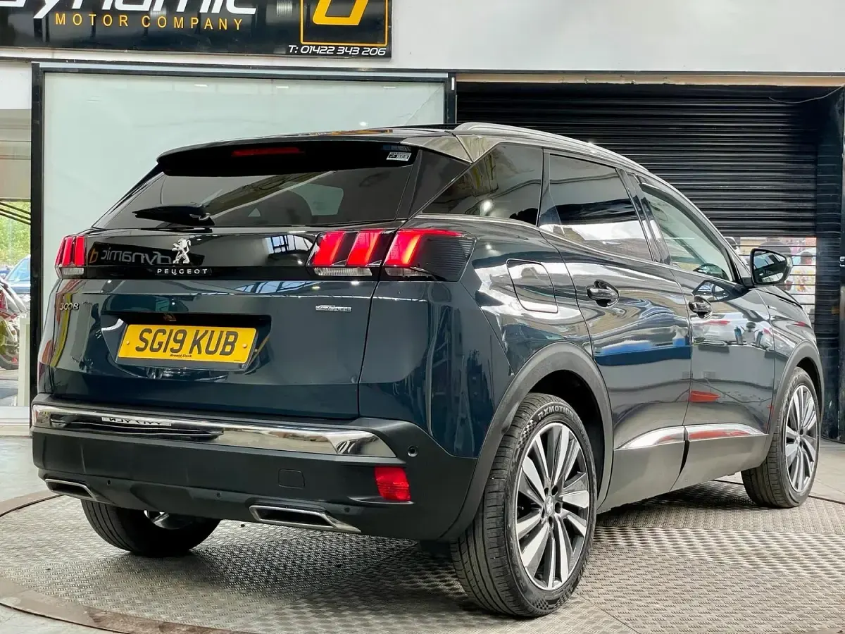 Used Peugeot 3008 Premium 130 HP (95 kW) 2019 Grey SUV