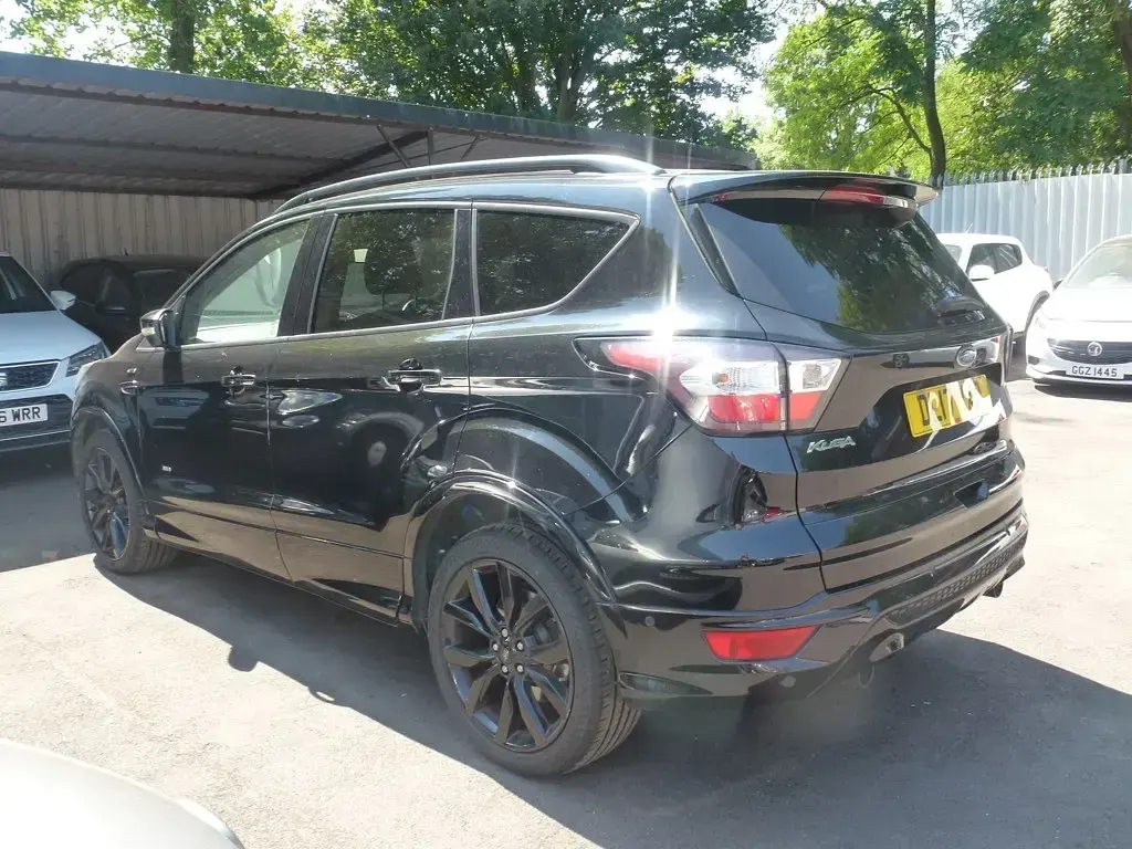 Used Ford Kuga ST-Line 180 HP (132 kW) 2017 Black SUV