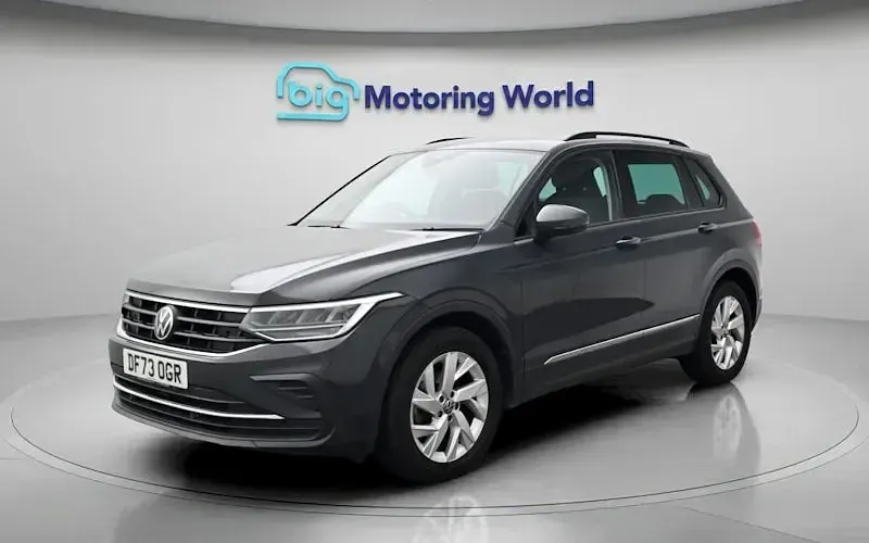 Used VW Tiguan S 150 HP (110 kW) 2023 Grey SUV