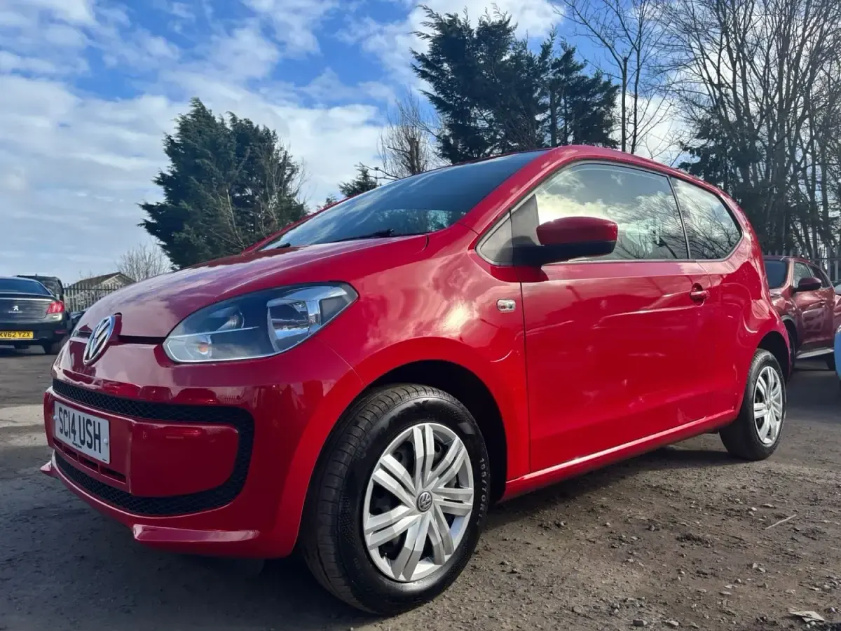 Begagnad VW up! move up! 2014 Röd Halvkombi