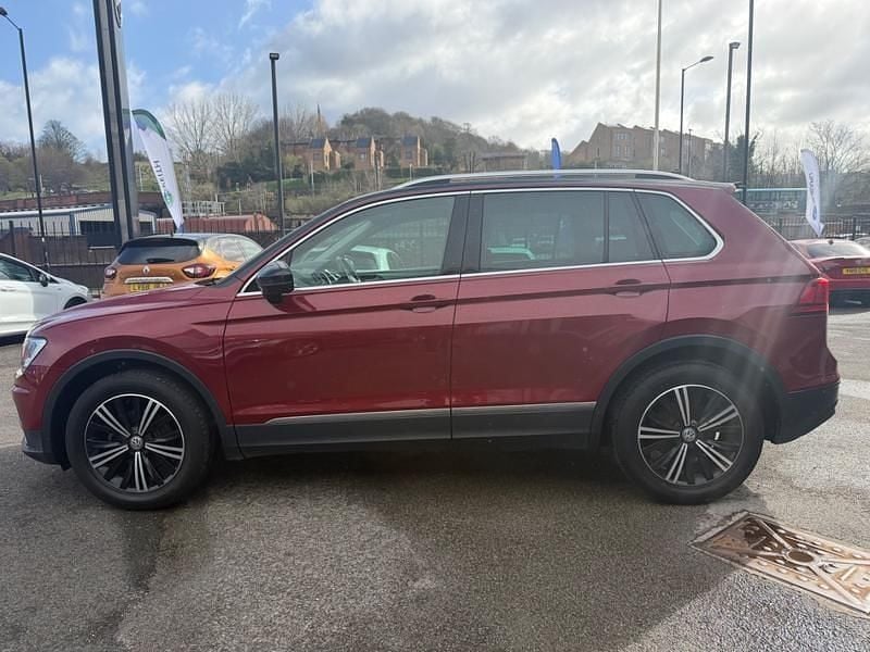 Używany VW Tiguan SE 2018 Czerwony SUV