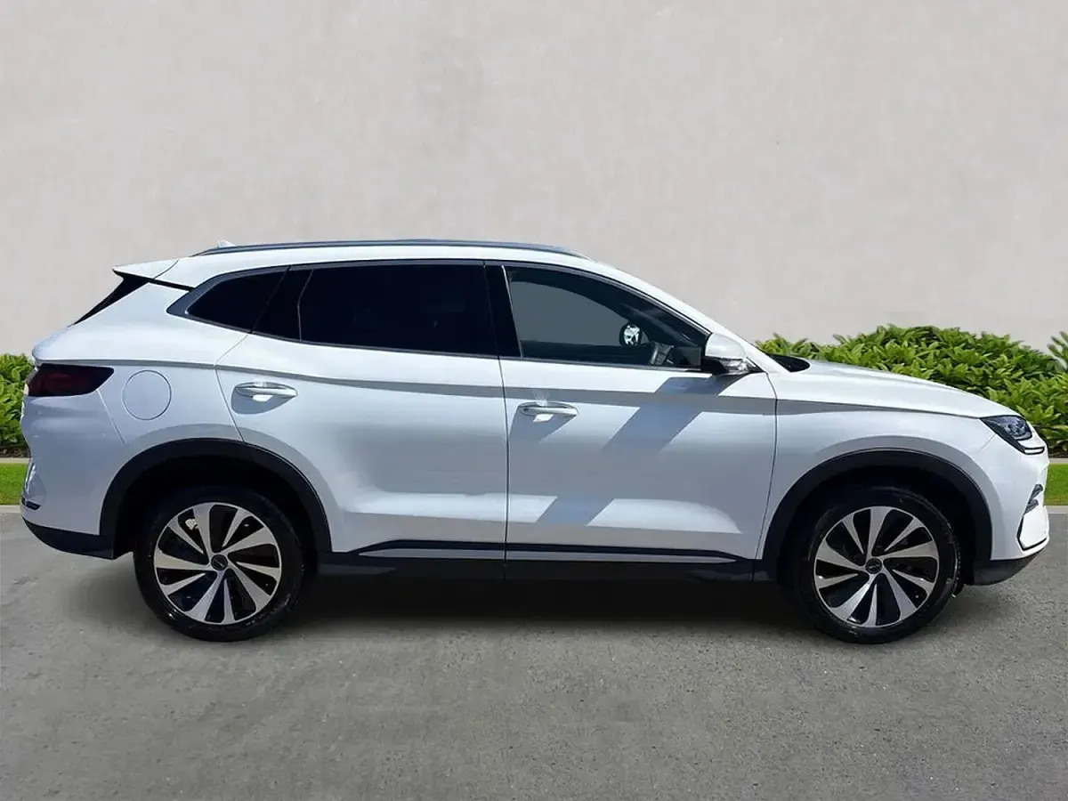 Used BYD Seal U Comfort 324 HP (238 kW) 2025 White SUV