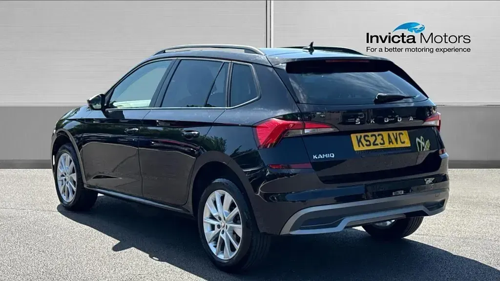 Used Skoda Kamiq SE Drive 110 HP (80 kW) 2023 Black SUV