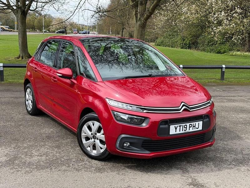 Used Citroën C4 PureTech 2019 Red MPV