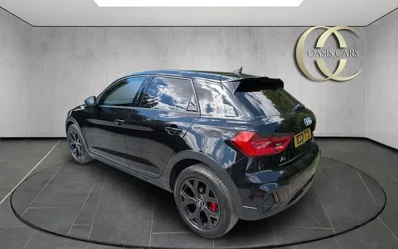 Used Audi A1 116 HP (85 kW) 2021 Black SUV