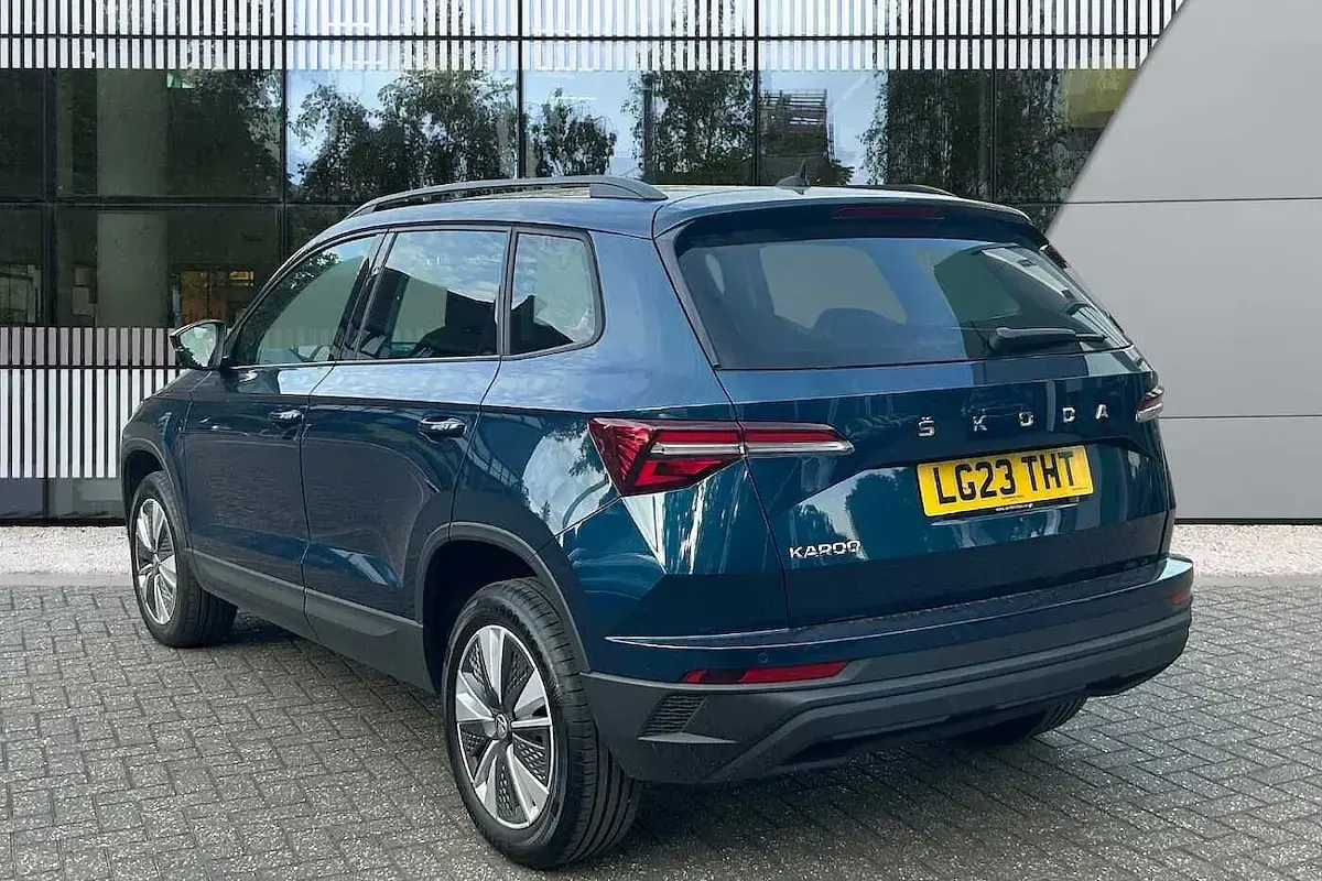 Used Skoda Karoq SE Drive 110 HP (80 kW) 2023 Lava blue metallic SUV