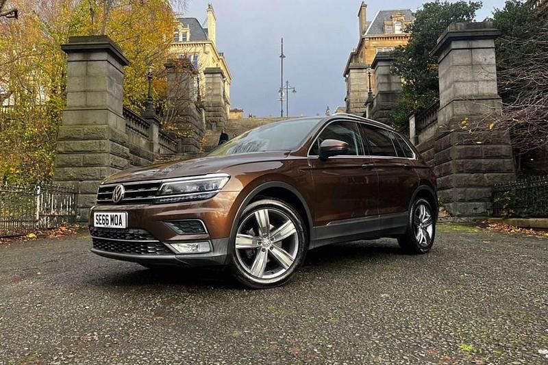 Used VW Tiguan SEL 150 HP (110 kW) 2017 Brown SUV