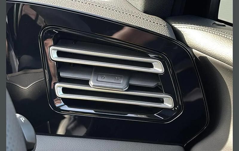 Used VW Tiguan R-line 272 HP (200 kW) 2025 Blue SUV