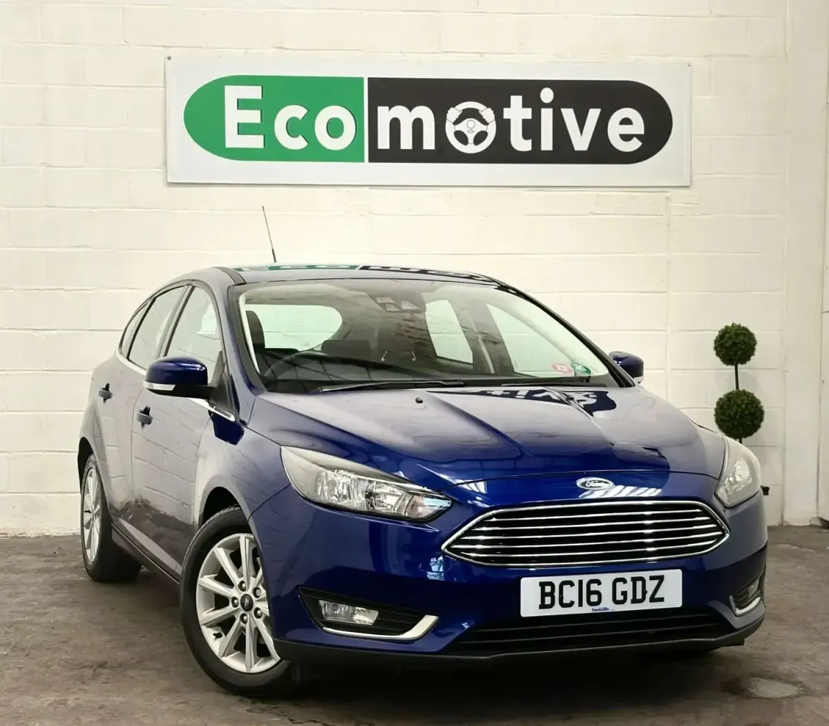 Usado Ford Focus Titanium 125 HP (91 kW) 2016 Azul Citadino