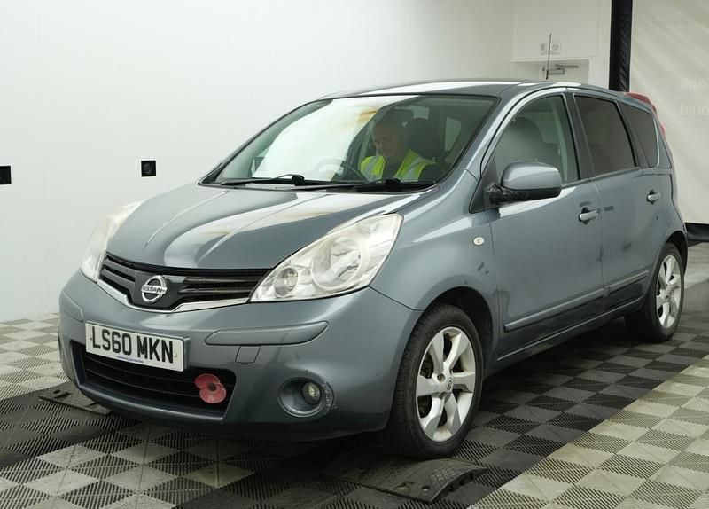 Used Nissan Note Tekna 110 HP (80 kW) 2011 Grey Hatchback