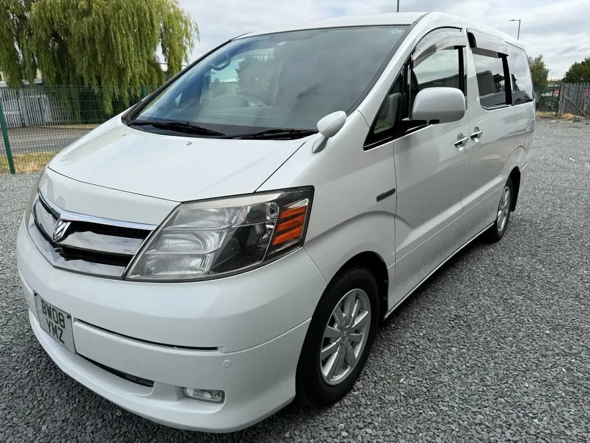 Used Toyota Alphard 2008 White MPV