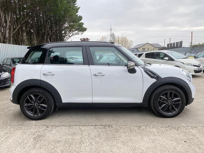 Begagnad Mini Cooper S Countryman 184 HK (135 kW) 2011 Vit SUV