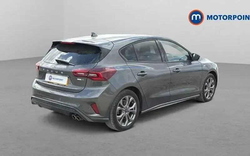Used Ford Focus ST-Line 155 HP (114 kW) 2021 Hatchback