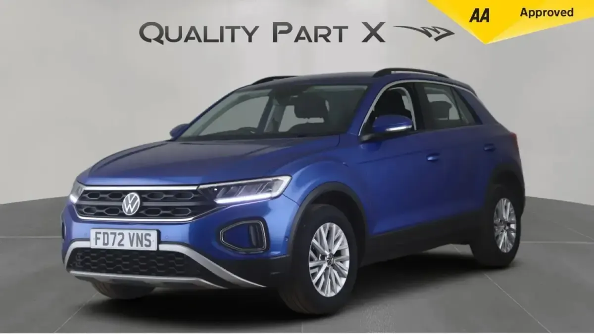 Usado VW T-Roc Life 2023 Azul SUV