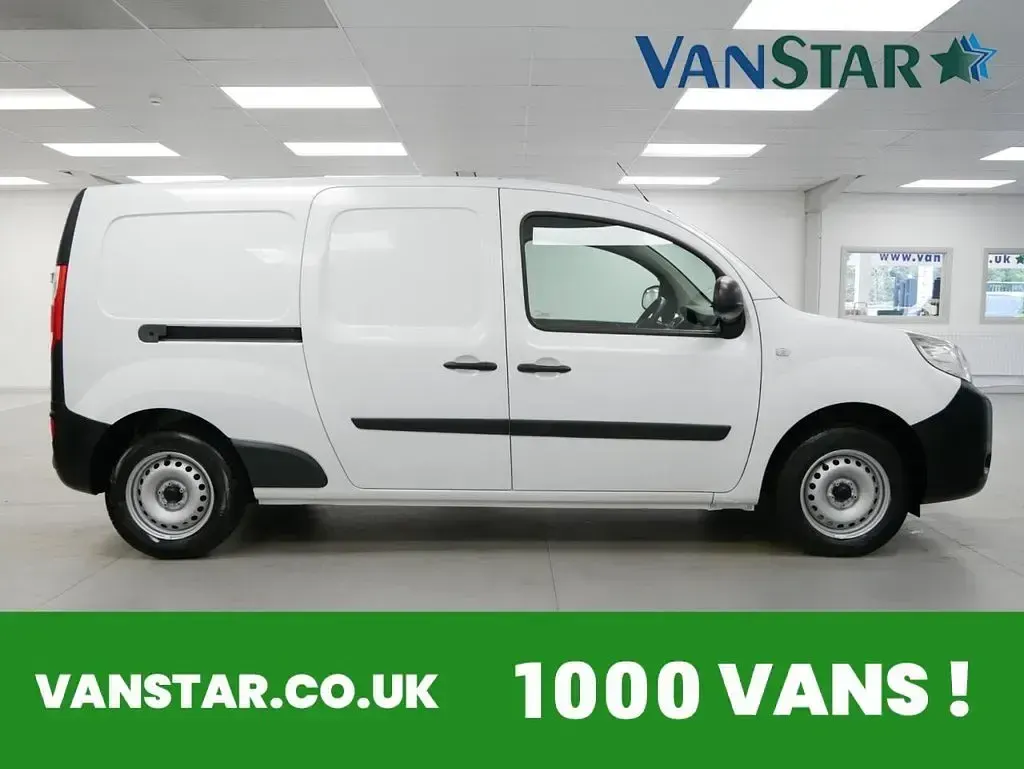 Begagnad Renault Kangoo Business 115 HK (84 kW) 2021 Vit Minibuss