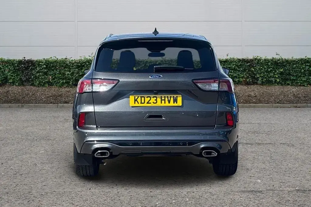 Used Ford Kuga Vignale 190 HP (139 kW) 2023 Grey SUV
