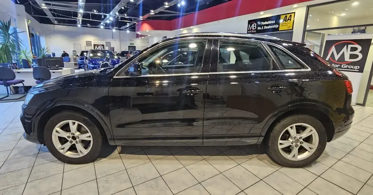 Używany Audi Q3 Comfort 184 KM (135 kW) 2015 Czarny SUV