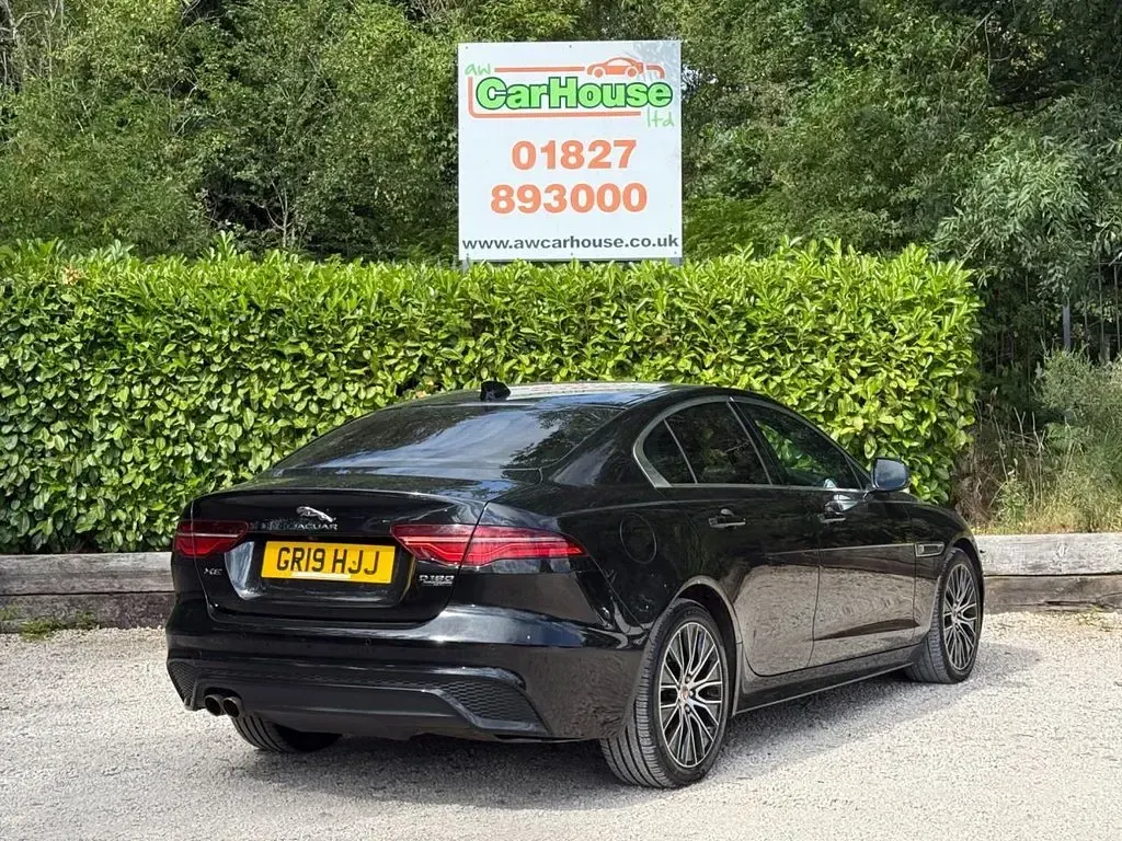 Used Jaguar XE R-Dynamic 180 HP (132 kW) 2019 Black Sedan