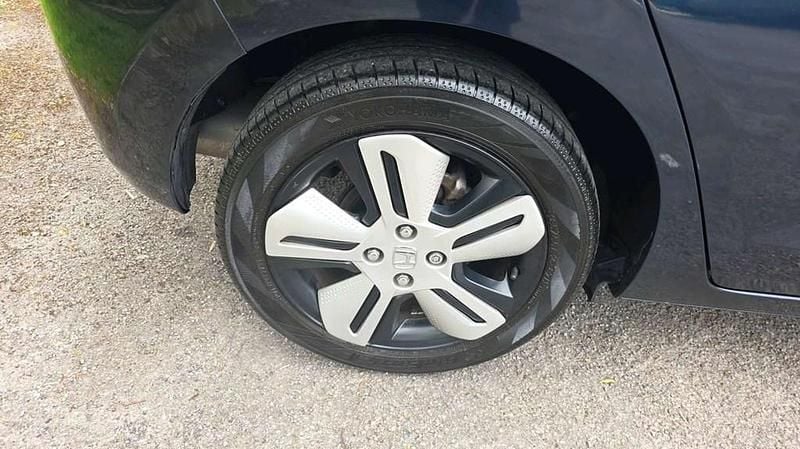 Second-hand Honda Jazz Hybrid 109 CP (80 kW) 2021 Albastru Hatchback